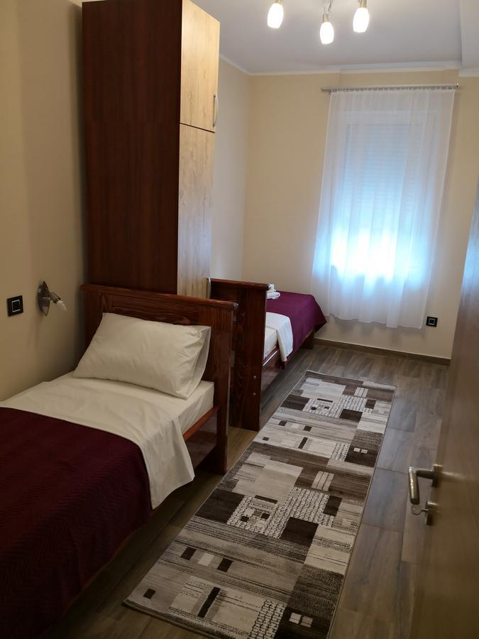 Konak Kutko Pančevo Buitenkant foto